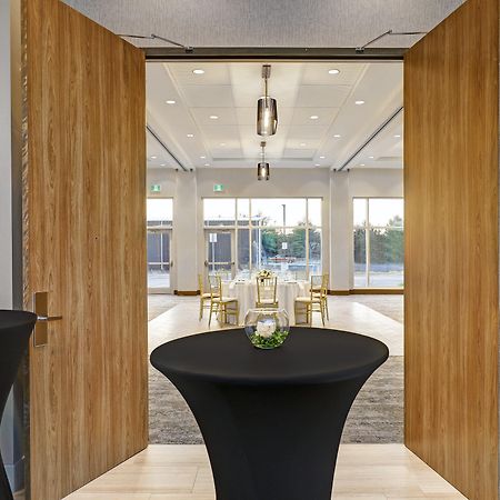 Holiday Inn Express - Kingston West By Ihg Luaran gambar