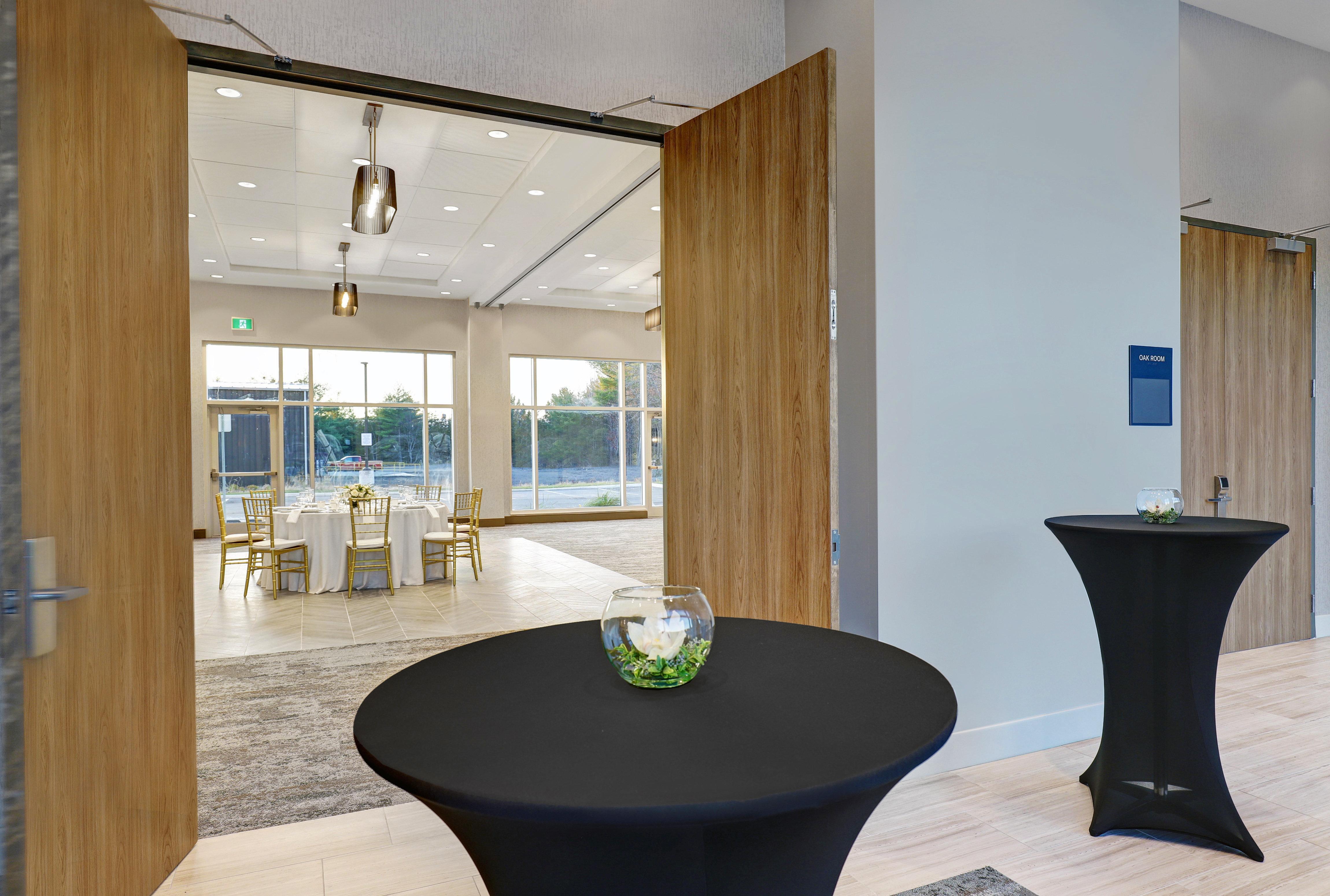 Holiday Inn Express - Kingston West By Ihg Luaran gambar