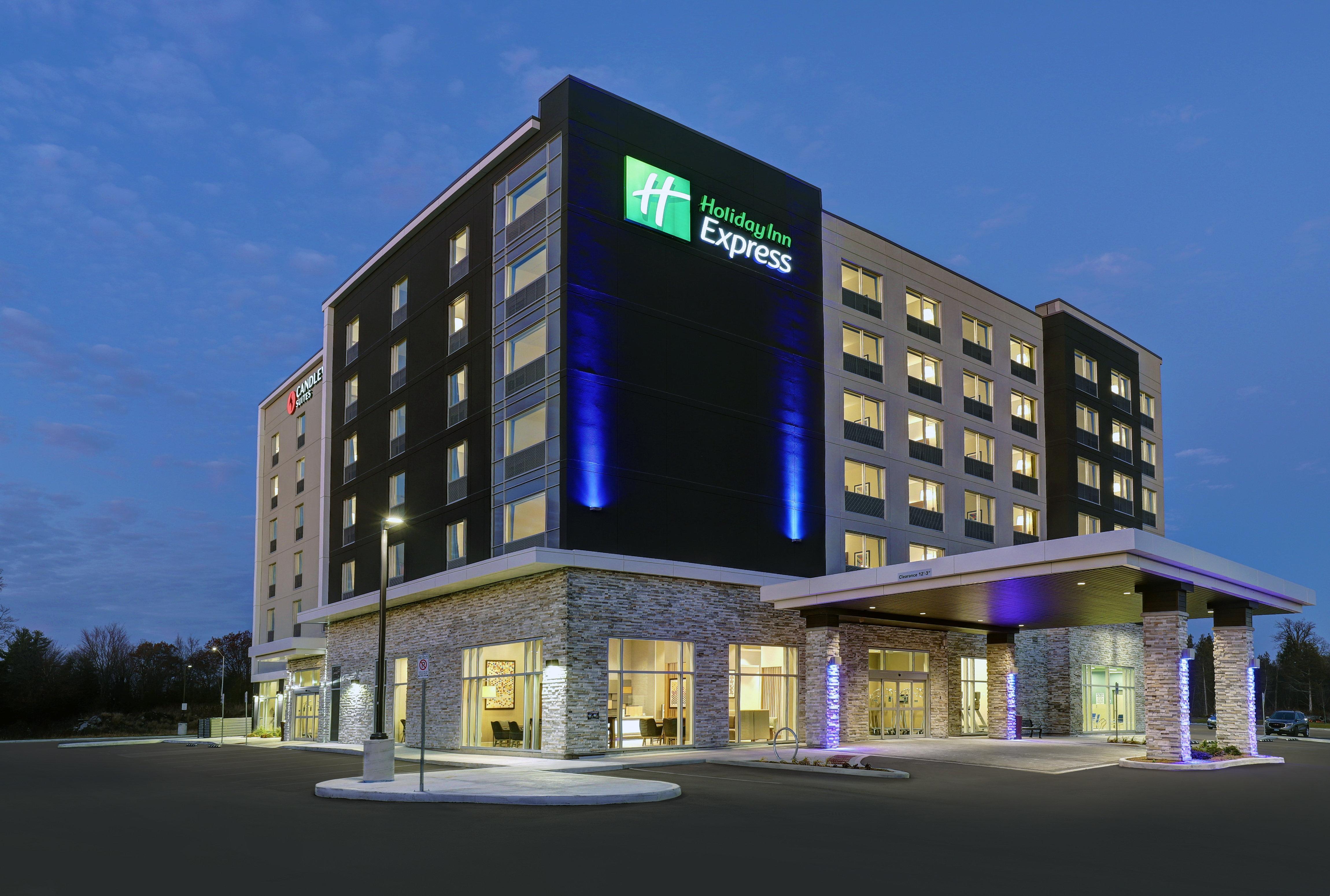 Holiday Inn Express - Kingston West By Ihg Luaran gambar