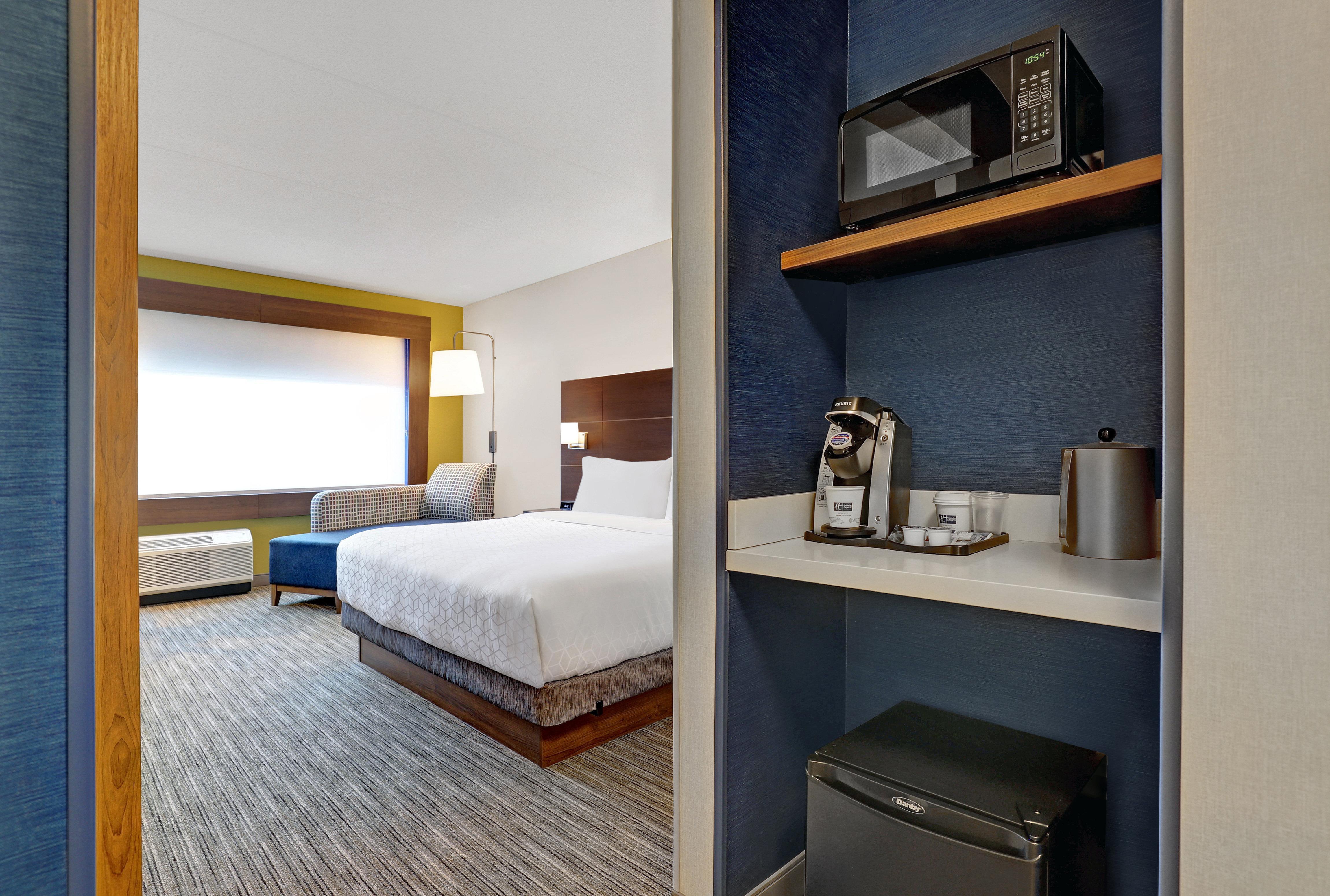 Holiday Inn Express - Kingston West By Ihg Luaran gambar